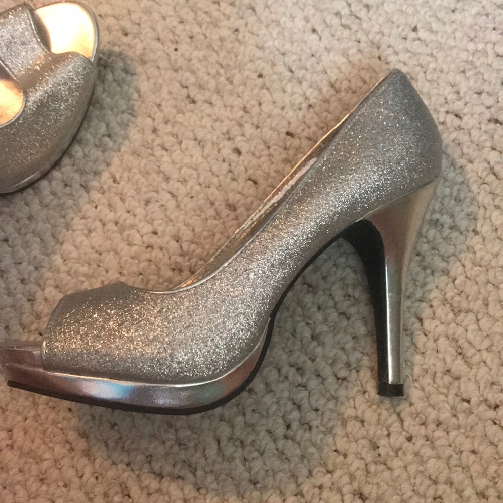 Sparkly heels!